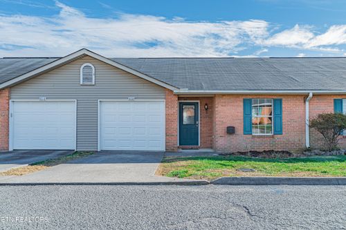 8022 Intervale Way, Powell, TN, 37849-5420 | Card Image