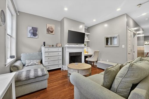 3-45 Garden St, Boston, MA, 02114-3756 | Card Image