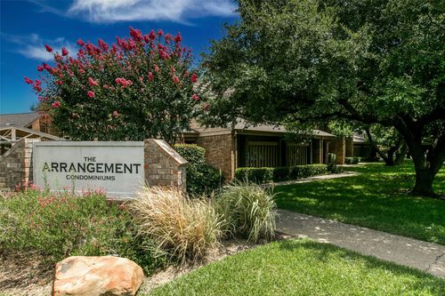 212-5140 Amesbury Dr, Dallas, TX, 75206-4341 | Card Image