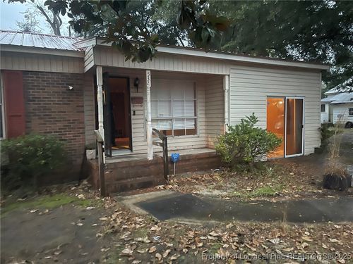 532 Lackey St, Hamlet, NC, 28345-3247 | Card Image