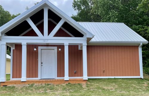 1017 Smyzer Rd, Townville, SC, 29689-4152 | Card Image