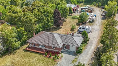 499 York St, Beaverton, ON, L0K1A0 | Card Image