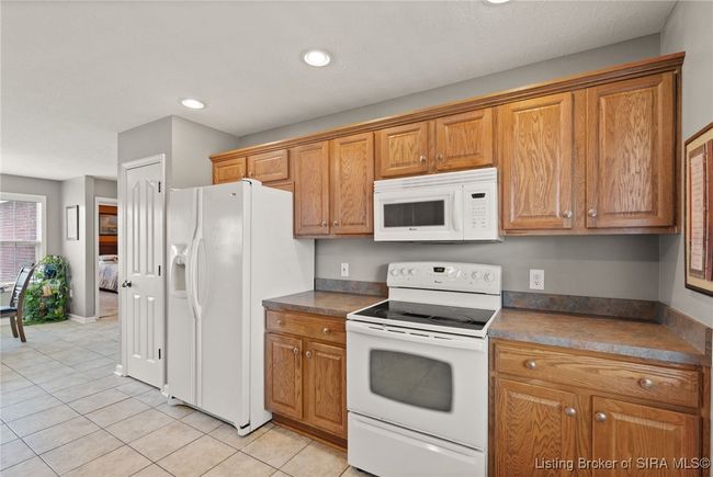 8435 Aberdeen Ln, Home with 3 bedrooms, 2 bathrooms and null parking in Charlestown IN | Image 30