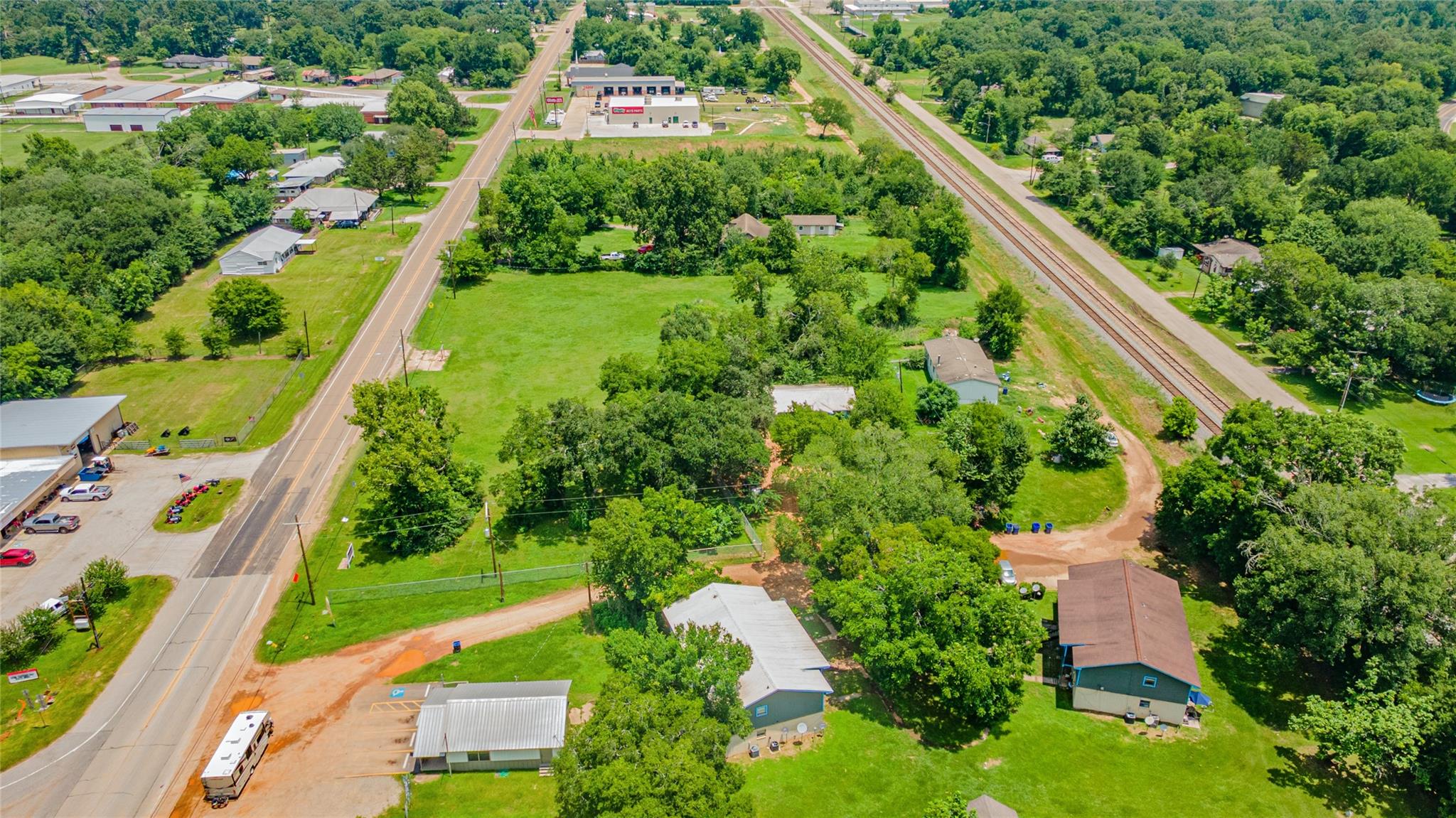 Land in New Waverly 5