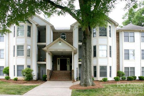 6264 Rosecroft Drive, Charlotte, NC, 28215 | Card Image