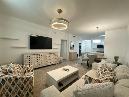 104-630 S Sapodilla Ave, West Palm Beach, FL, 33401-4178 | Card Image