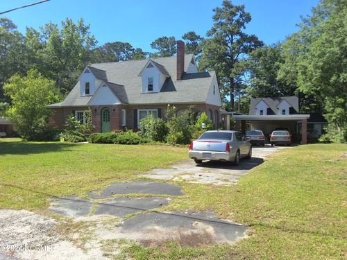 201 E Bell St, Tabor City, NC, 28463-2530 | Card Image