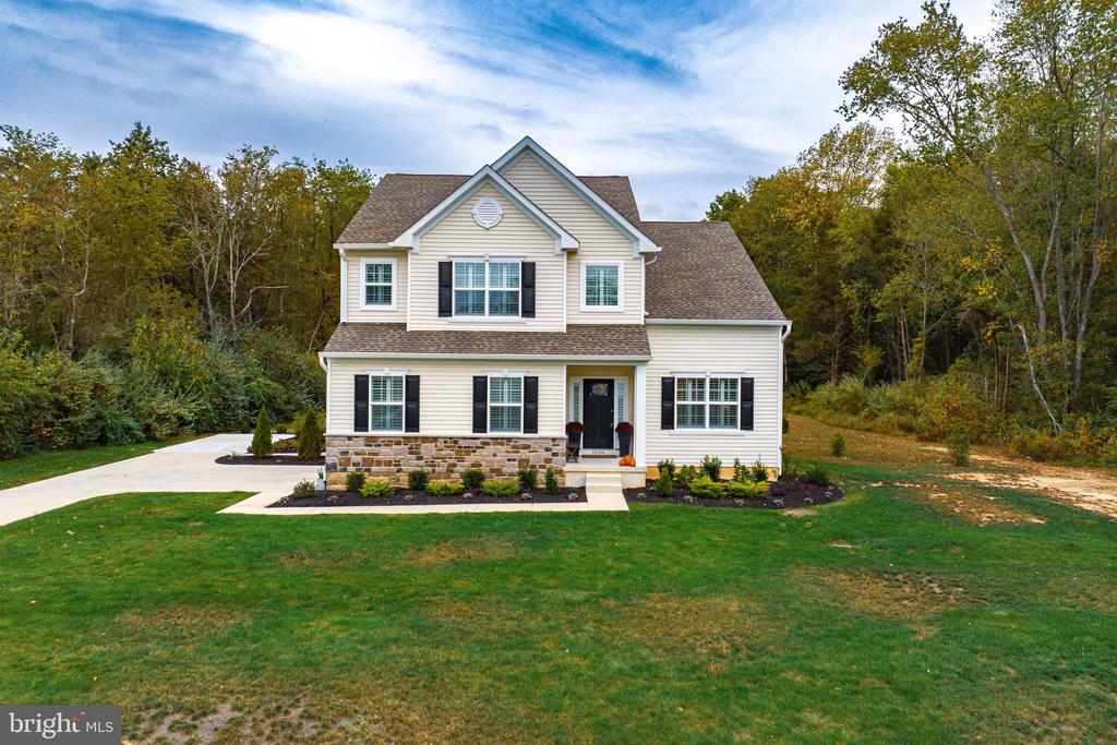Seneca Ct, Vineland, NJ 08361