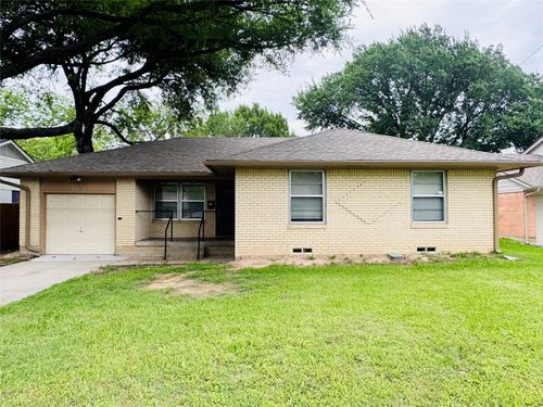 2803 Lockhart Ave, Dallas, TX, 75228-4047 | Card Image