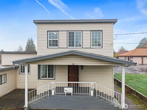 4625 S Holden St, Seattle, WA, 98118-4121 | Card Image