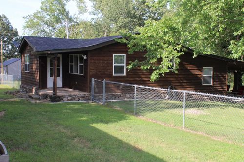 104 Grand Central Dr, Marshall, AR, 72650-7791 | Card Image