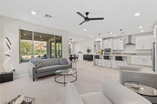 9 Desert Juniper Ln, Henderson, NV, 89011-3782 | Card Image