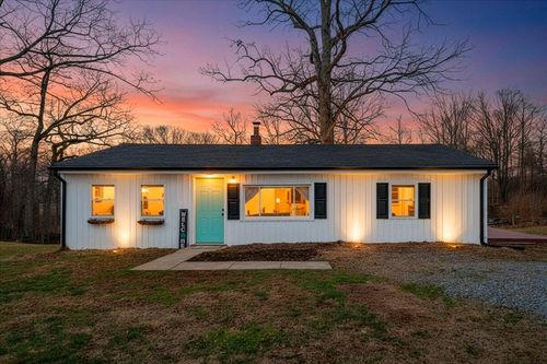 383 Ridge Rd, Troutville, VA, 24175-6373 | Card Image