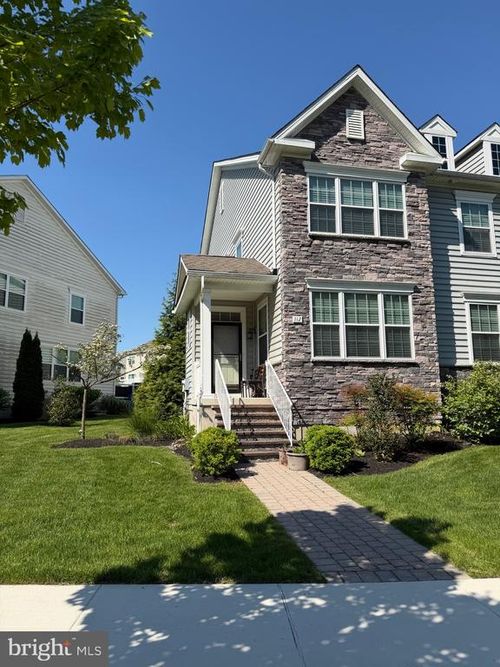 112 Grissom Dr, BEAR, DE, 19701-6849 | Card Image