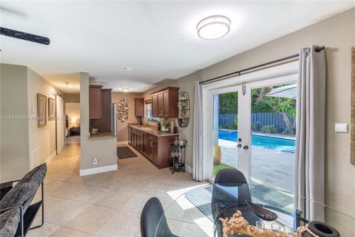 2-505 Se 25th Ave, Pompano Beach, FL, 33062-6027 | Card Image