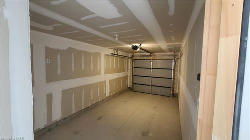 152-117 Edgevalley Road, Middlesex Centre, ON, N5V0C5 | Card Image