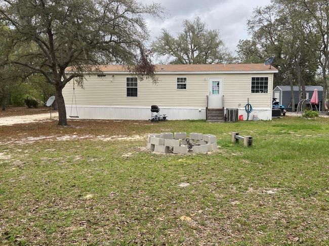 12170 Ne 90 Th St, House other with 3 bedrooms, 2 bathrooms and null parking in BRONSON FL | Image 24