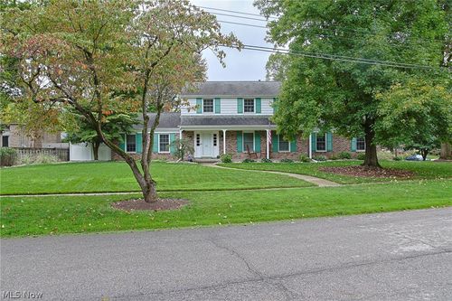 10 Hawthorne Drive, Norwalk, OH, 44857 | Card Image