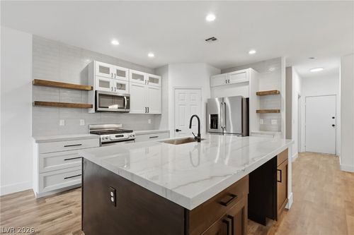 103-10673 Petricola St, Las Vegas, NV, 89183-4806 | Card Image