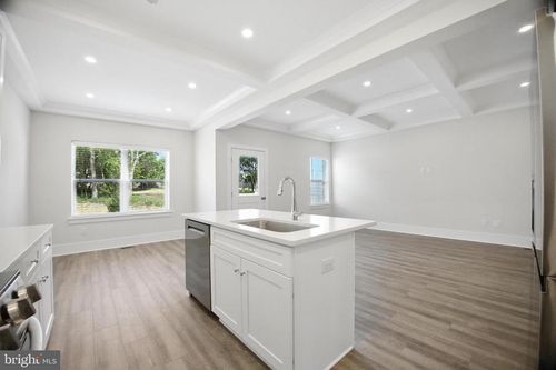 3 Kessel Run, BERLIN, NJ, 08009 | Card Image