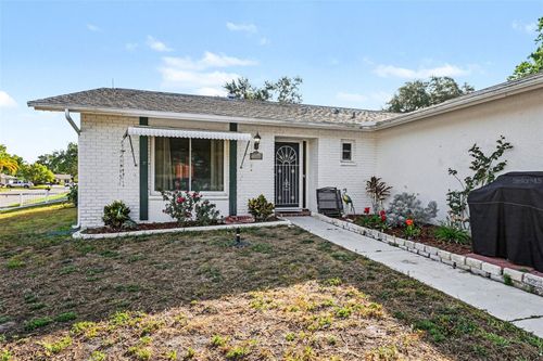 8515 Cedarview Ct, PORT RICHEY, FL, 34668-3011 | Card Image