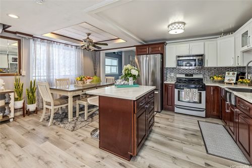 99-230 Ohenana Loop, Aiea, HI, 96701-3736 | Card Image