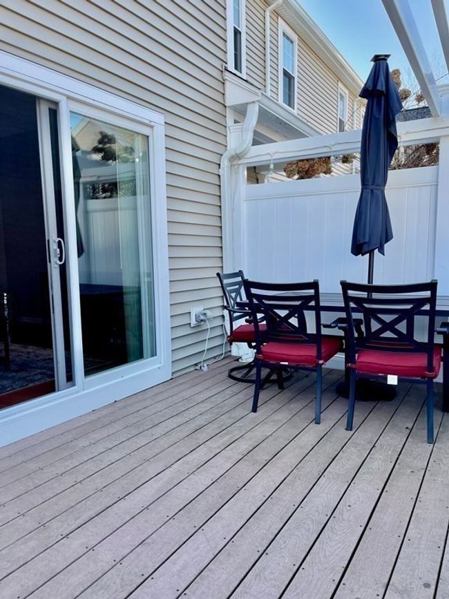 215 - 215 Allerton Commons Ln, Townhouse with 3 bedrooms, 3 bathrooms and 1 parking in Braintree MA | Image 5