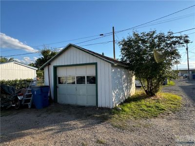 418 E 2nd, House other with 2 bedrooms, 1 bathrooms and null parking in Big Timber MT | Image 3