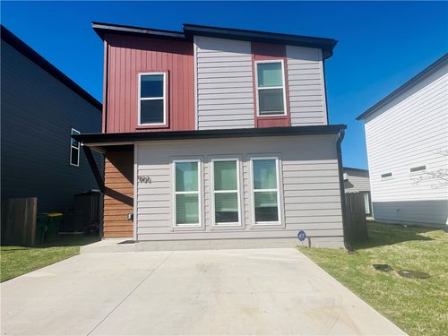 900 Massachusetts Ave, Bentonville, AR, 72713 | Card Image