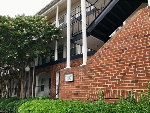 205-107 Westover Ave, Norfolk, VA, 23507-2309 | Card Image