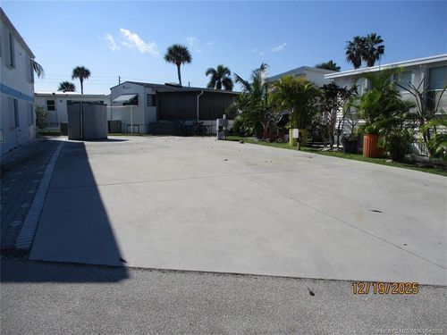 642 Nettles Blvd, Jensen Beach, FL, 34957 | Card Image