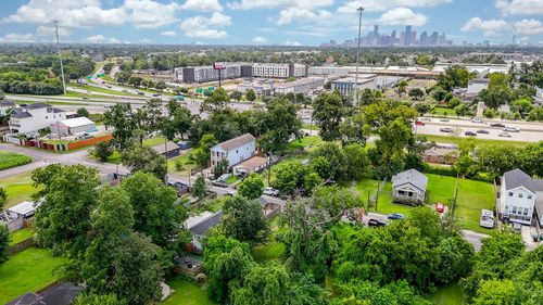 0 E 31st St, Houston, TX, 77022 | Card Image