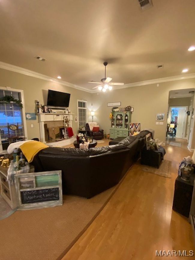 325 Maribeth Loop, House other with 4 bedrooms, 2 bathrooms and null parking in Deatsville AL | Image 10