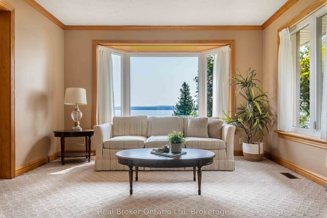 122 Cottage Lane, House other with 6 bedrooms, 4 bathrooms and 6 parking in Georgian Bluffs ON | Image 10