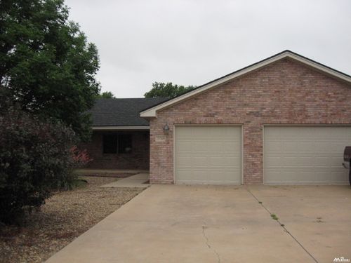 3705 Benjamin Davis Dr, Clovis, NM, 88101-2725 | Card Image