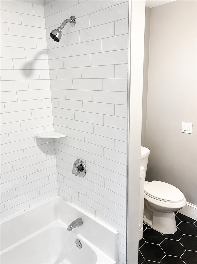 Residential Lease in Woonsocket 5