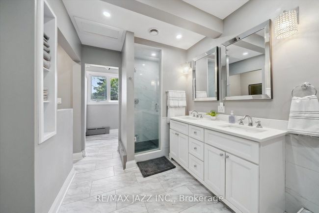649 Masson St, House other with 3 bedrooms, 2 bathrooms and 3 parking in Oshawa ON | Image 22