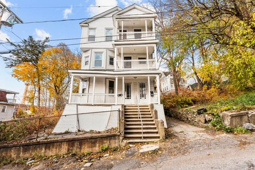33 Albert Pl, Waterbury, CT, 06702-1602 | Card Image