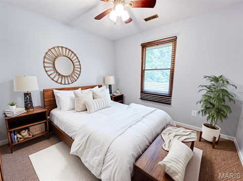 apt-11-6 Fig St, Sullivan, MO, 63080-1761 | Card Image