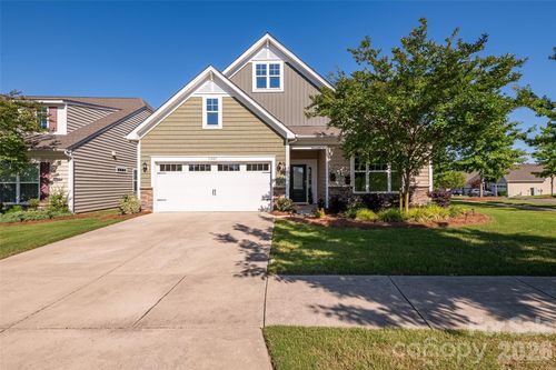 11027 Wrigley Mansion Dr, Charlotte, NC, 28273-7290 | Card Image