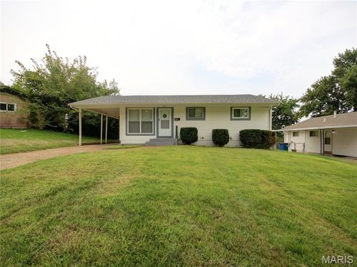 108 Perthshire Rd, Saint Louis, MO, 63137-3805 | Card Image