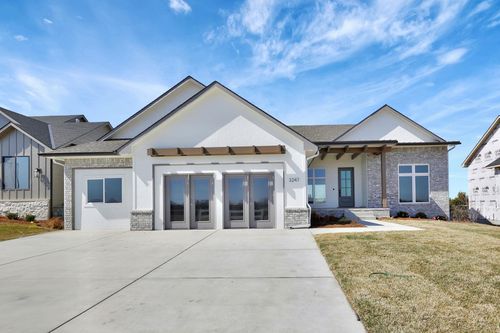 3247 N Bedford St, Wichita, KS, 67226 | Card Image