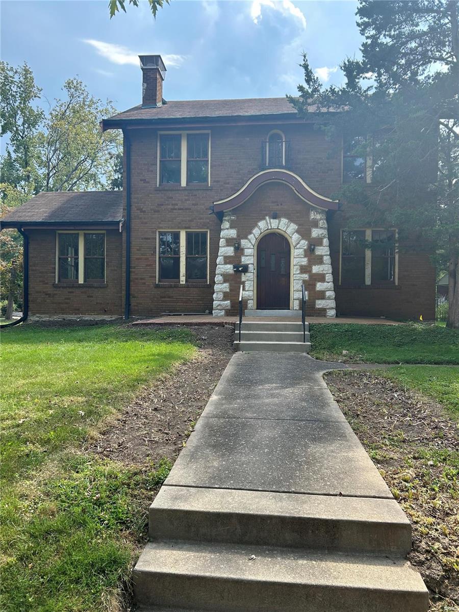 Barstow Pl, Saint Louis, MO 63119