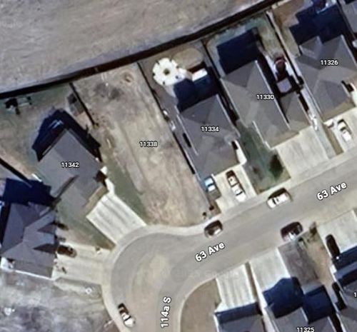 {{alt}} | Card Image