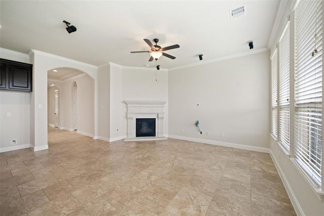 27330 Aspen Falls Ln, House other with 3 bedrooms, 3 bathrooms and 2 parking in Fulshear TX | Image 24