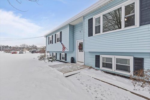 154 Lake Rd, Milton, VT, 05468-3535 | Card Image