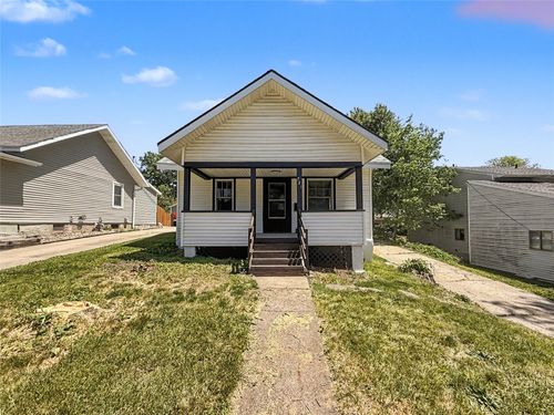 721 27th St, Des Moines, IA, 50312-5121 | Card Image