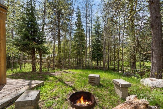 714 Spruce St E, House other with 4 bedrooms, 3 bathrooms and 2 parking in McCall ID | Image 44