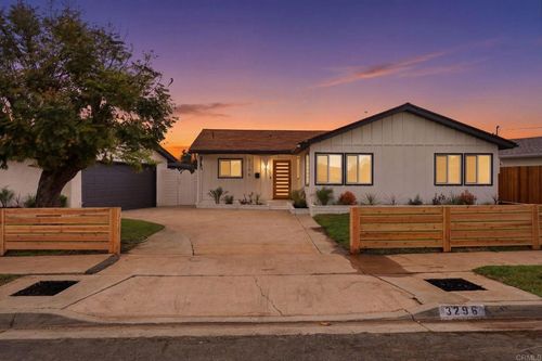 3296 Via Bartolo, San Diego, CA, 92111-4512 | Card Image