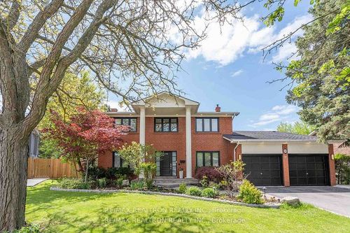 20 Dale Park Crt, Thornhill, ON, L3T2A2 | Card Image